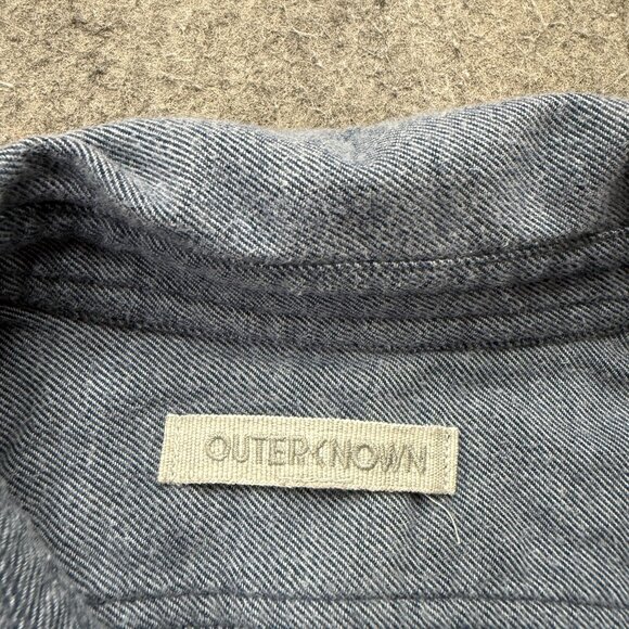Outerknown Chambray Shirt Men M Blue Long Sleeve Utility Pocket Button Up - Picture 5 of 14